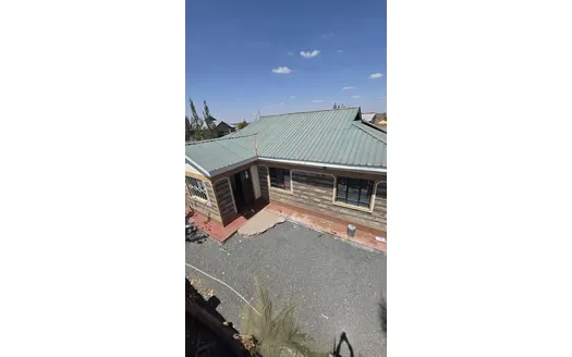 Three bedrooms for Sale in 