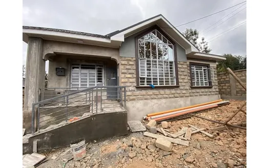 Three bedrooms for Sale in 