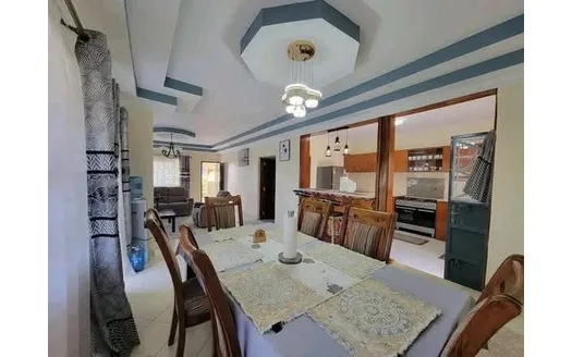 Three bedrooms for Sale in 