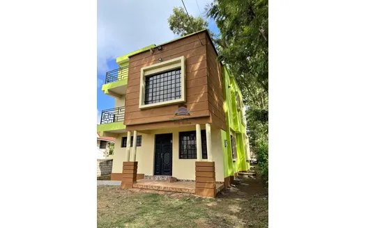 Three bedrooms for Sale in Rungiri