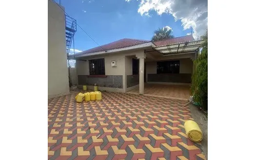 Three bedrooms for Sale in Nairobi