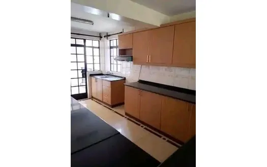 Three bedrooms for Rent in Nairobi