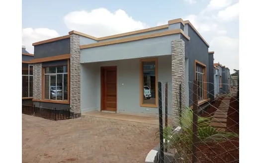 Three bedrooms for Rent in Ngenda